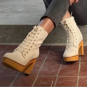 Charlotte Stone Echo Boots, NWT